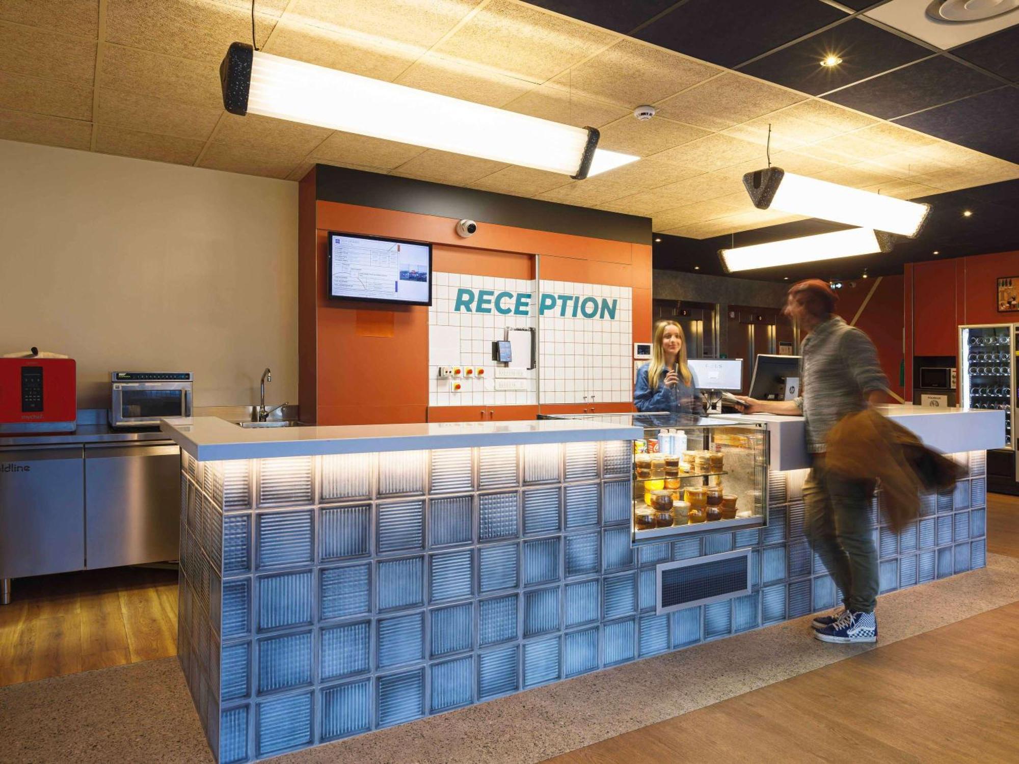 Ibis Budget Lyon Villeurbanne Exterior photo