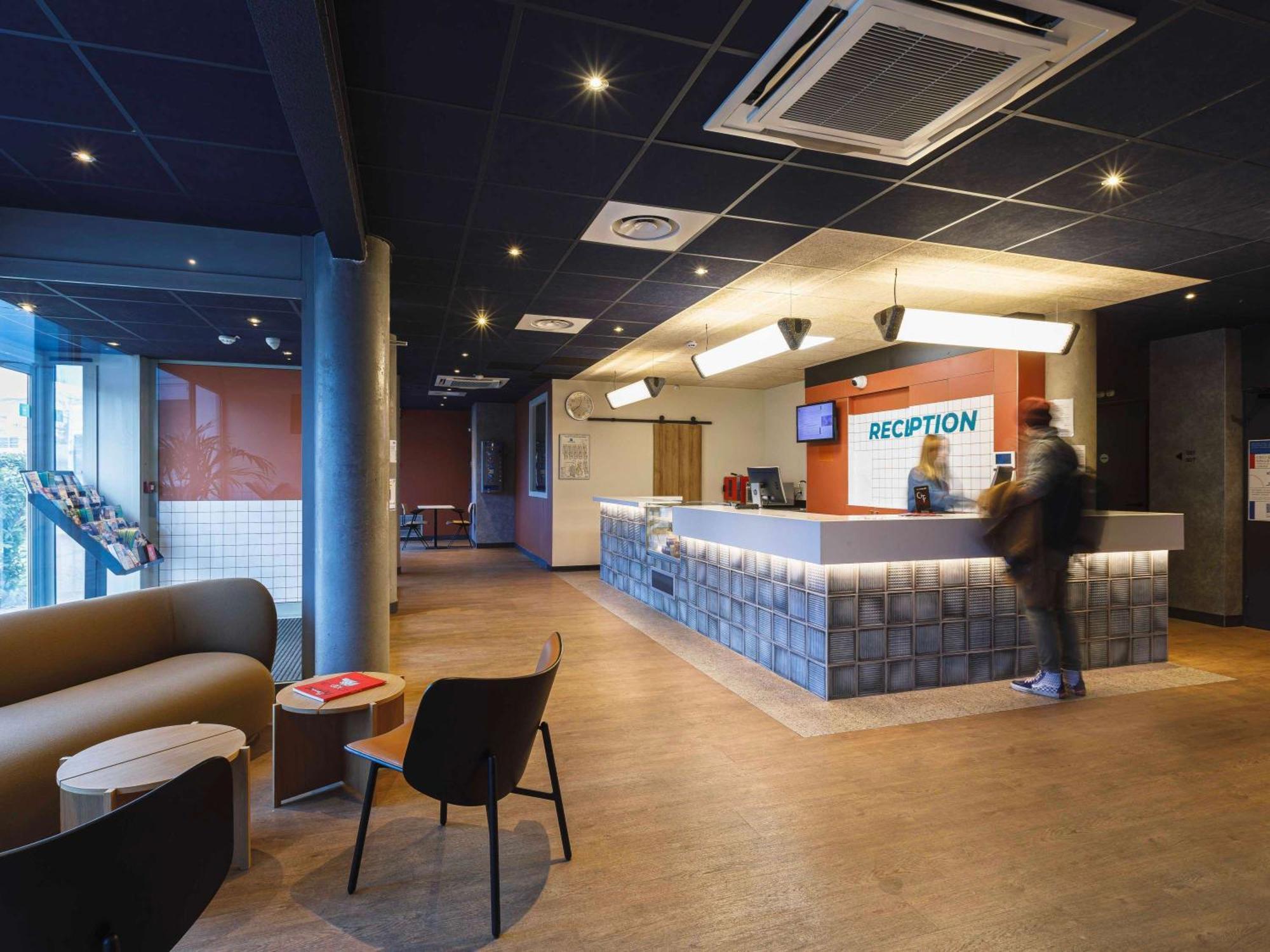Ibis Budget Lyon Villeurbanne Exterior photo