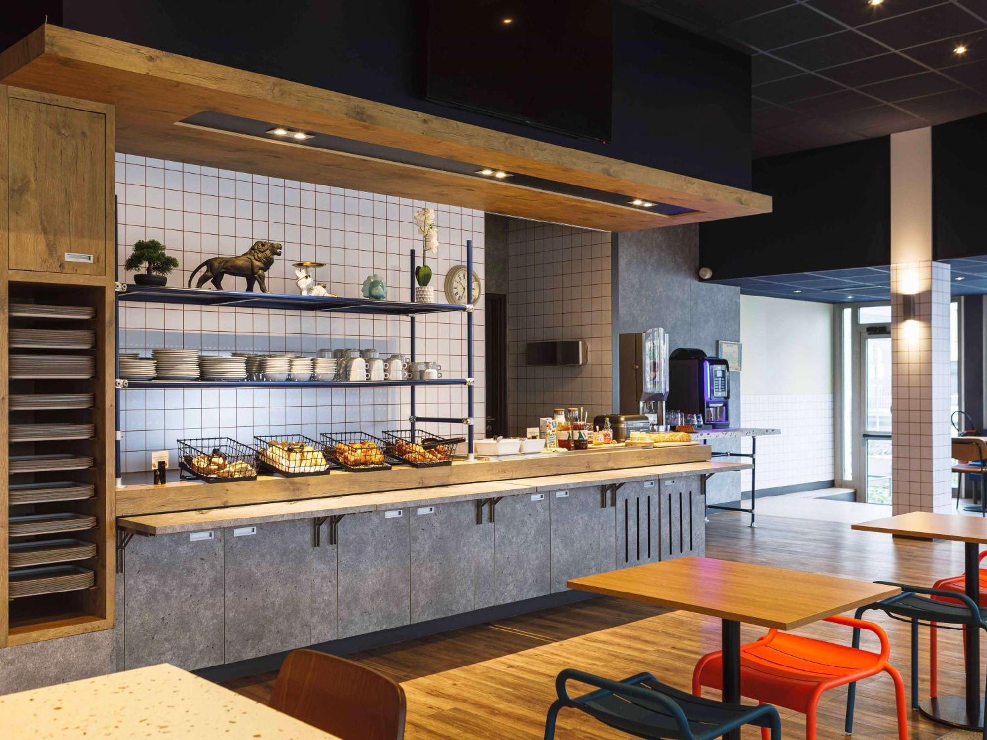 Ibis Budget Lyon Villeurbanne Exterior photo