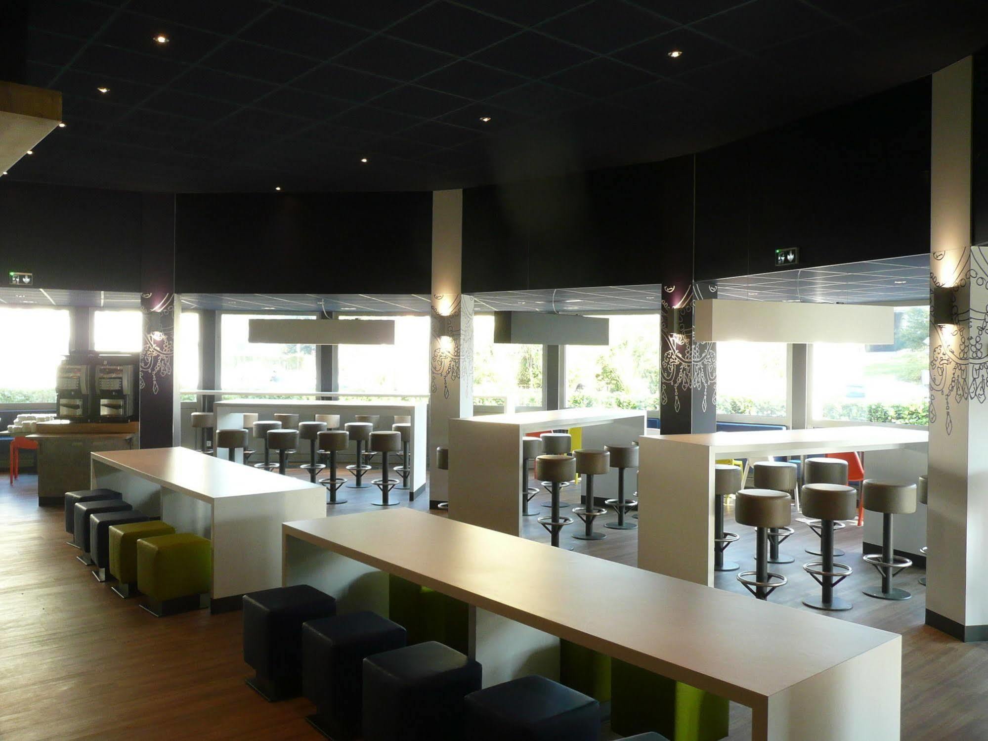 Ibis Budget Lyon Villeurbanne Exterior photo