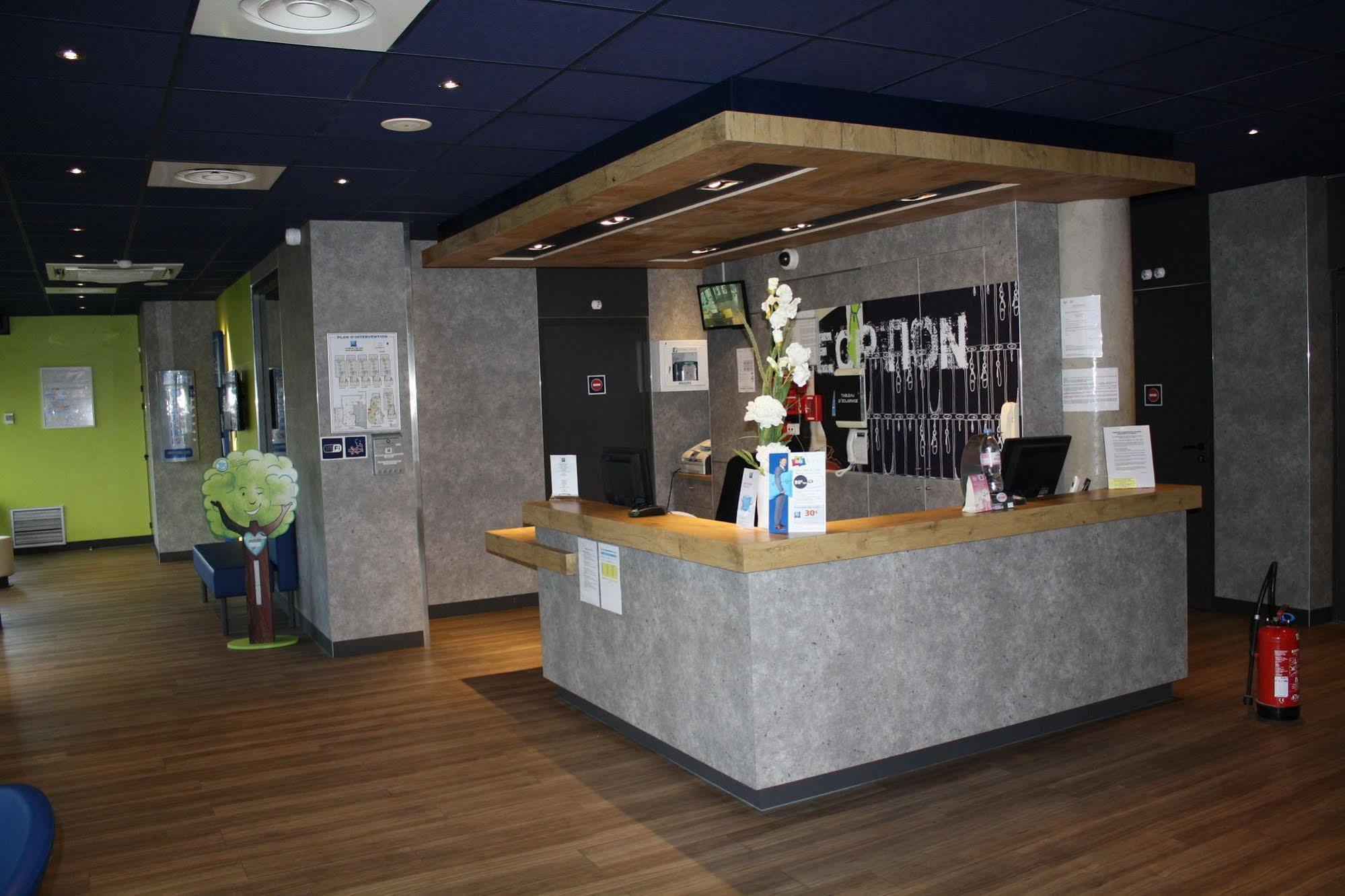 Ibis Budget Lyon Villeurbanne Exterior photo
